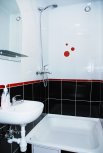 Квартира посуточно в Киеве на ул. Голосеевская, 3